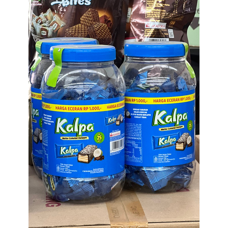 

KALPA | WAFER COKELAT KELAPA TOPLES