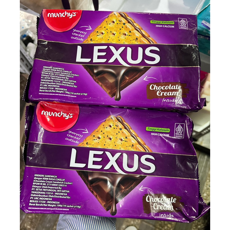

Krekers Sandwich Lexus Isi 10