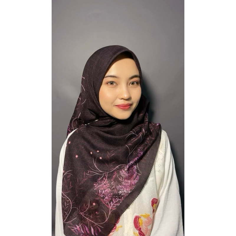 HIJAB VOAL MOTIF SUBLIM/HIJAB VOAL SEGI EMPAT MOTIF/VOAL SEGI EMPAT MOTIF