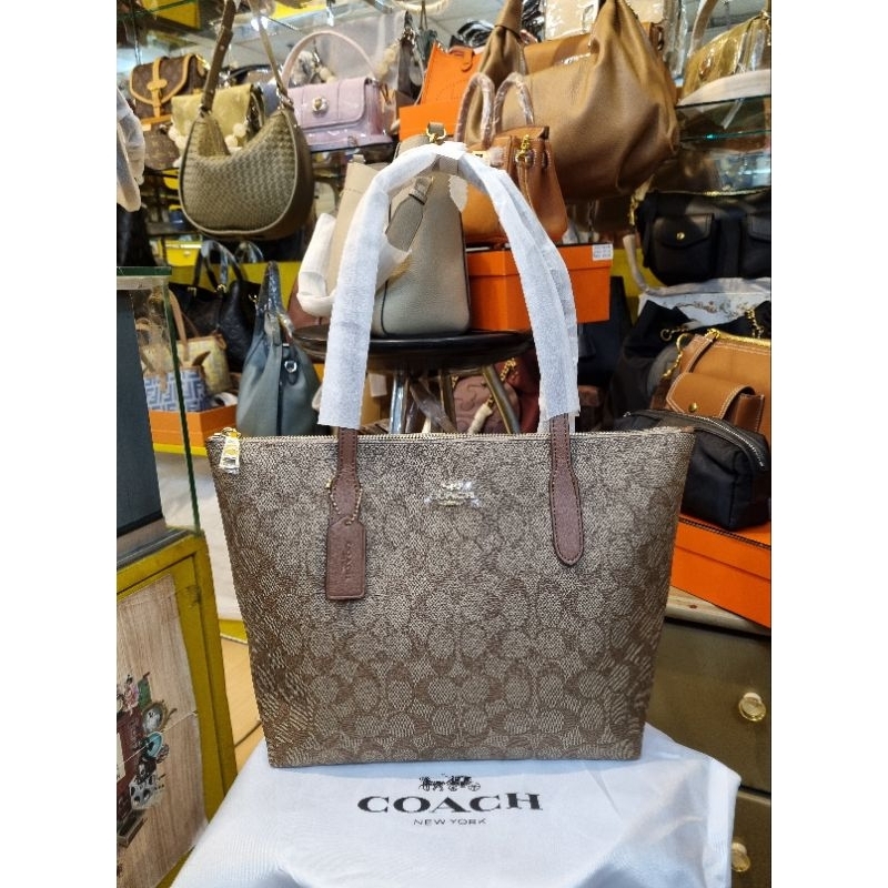 COACH Signature Medium Zip Tote Bag