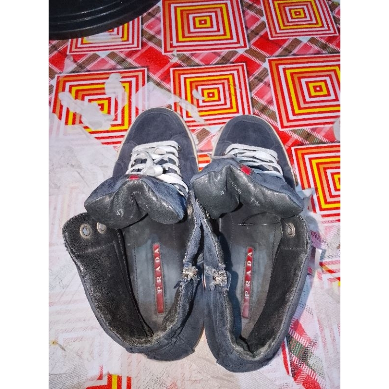 promo sepatu prada original