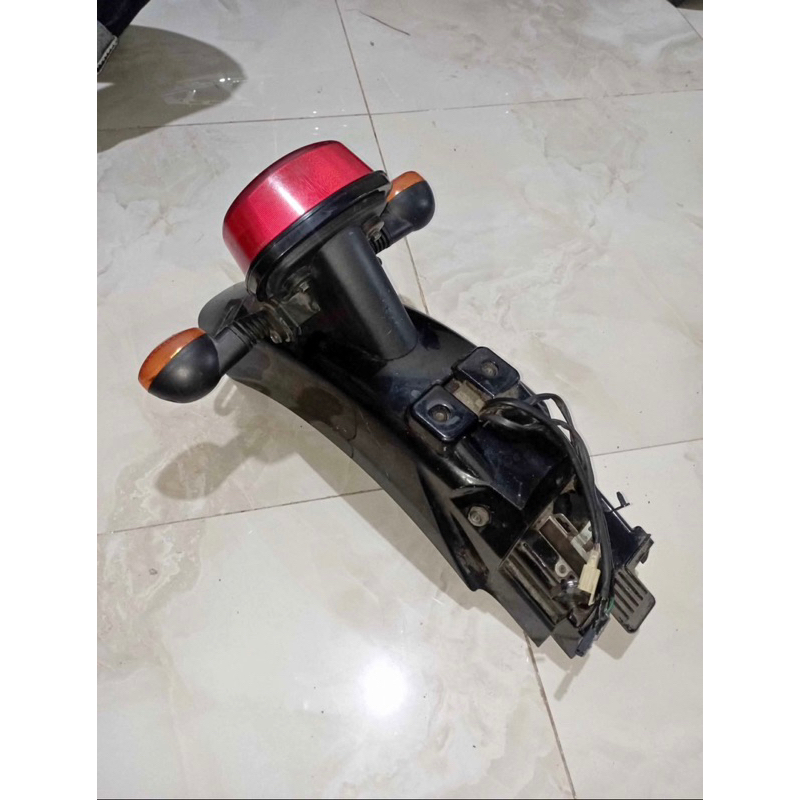 Spakbor Belakang W175 kawasaki Ori