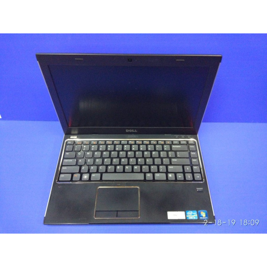 Dell vostro v131... slim .. core i3 gen 2. 4gb. 320gb. cam. layar 13.3