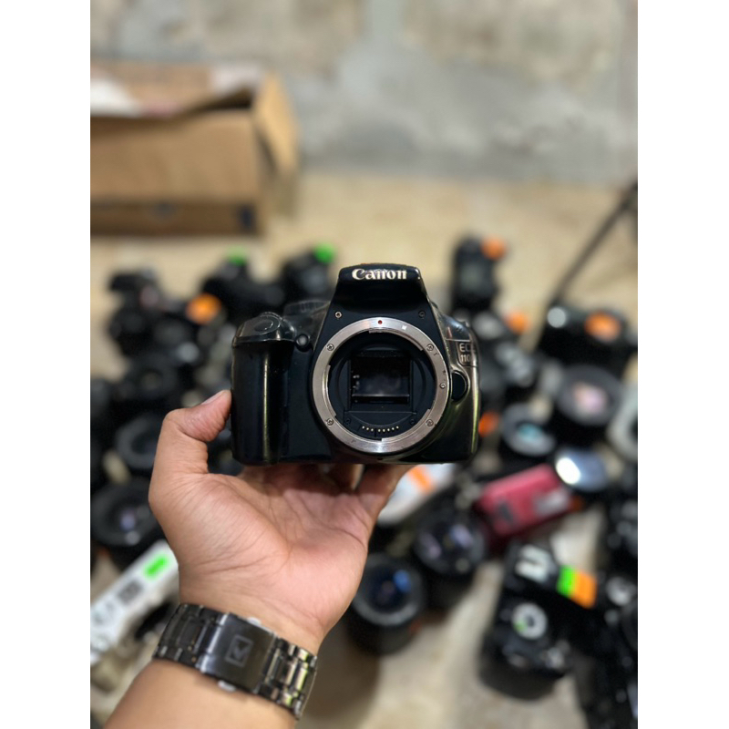 CANON 1100d body only (barang minus)