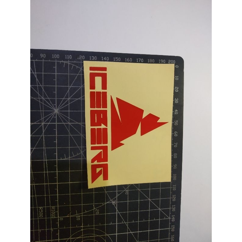 

stiker cutting ice berg