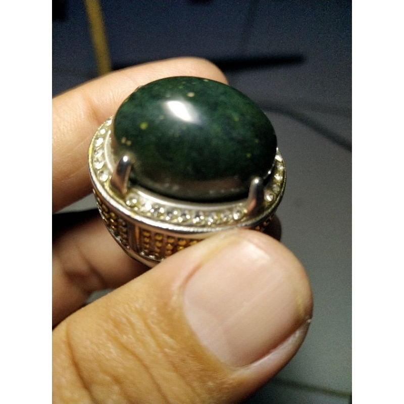 Batu Giok Lumut Hijau tua Aceh Unik kode  9/196