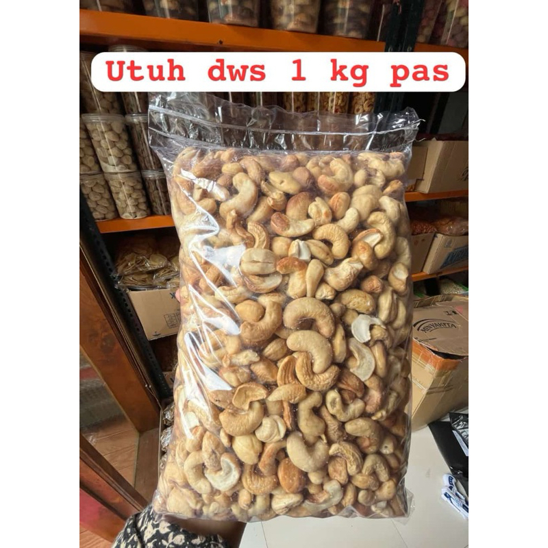 

[Omasnack] Kacang mede dws utuh mentah 1kg termurah