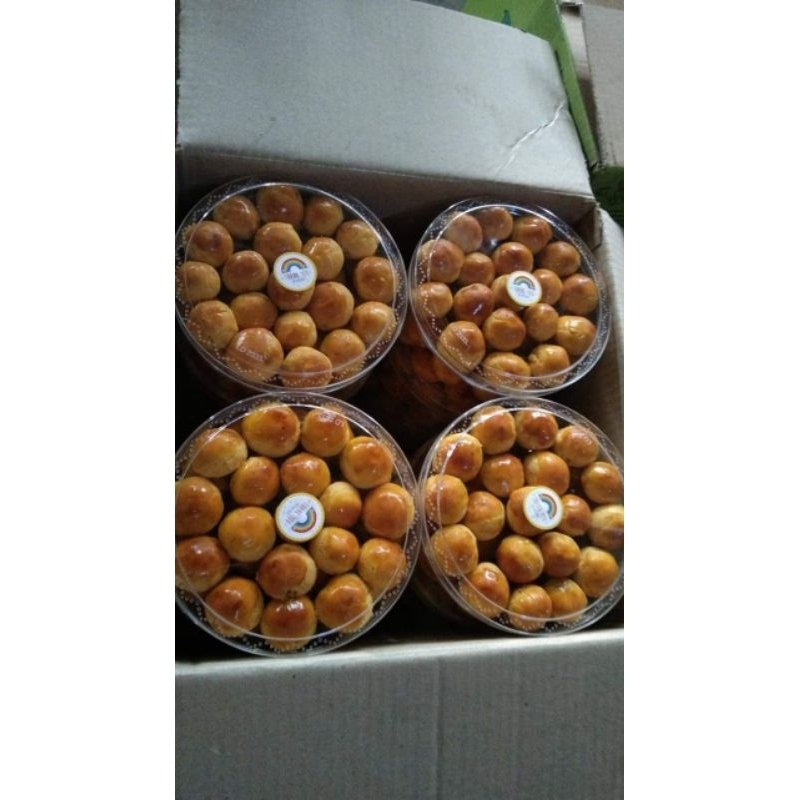 

kuker nastar ngemprul enak 500gram