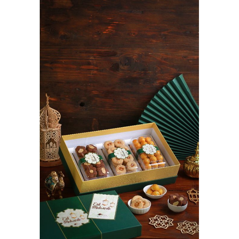 

Hamper Lebaran / Parcel Lebaran / Paket Eid 1