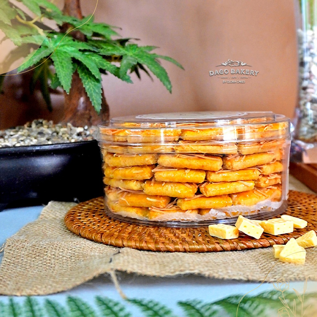 

Kue Kaastengel by Dago Bakery