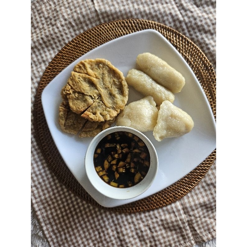 

PAKET TRIO | PEMPEK PALEMBANG | PEMPEK TENGGIRI | PEMPEK PREMIUM | PEMPEK CAMPUR