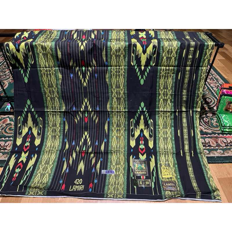 sarung LAMIRI SGE Sutra songket timbul