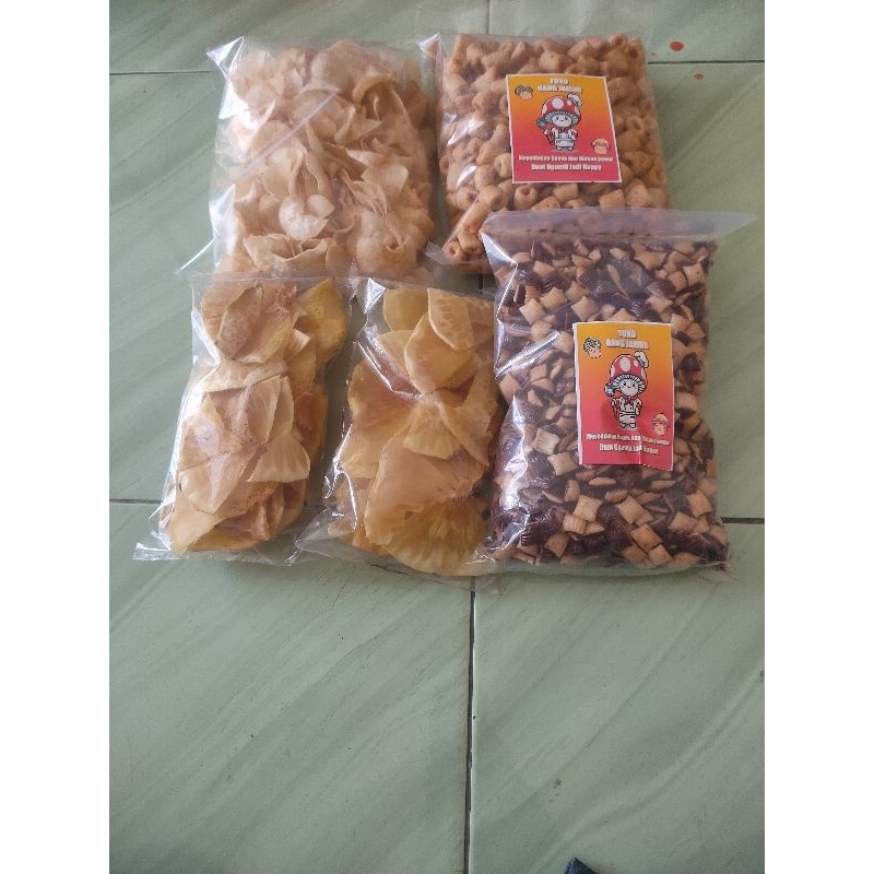 

kripik lebaran ll paket lebaran ll paket Rahmadan ll kripik ubi ll kripik sukun ll pang pang ll orong orong