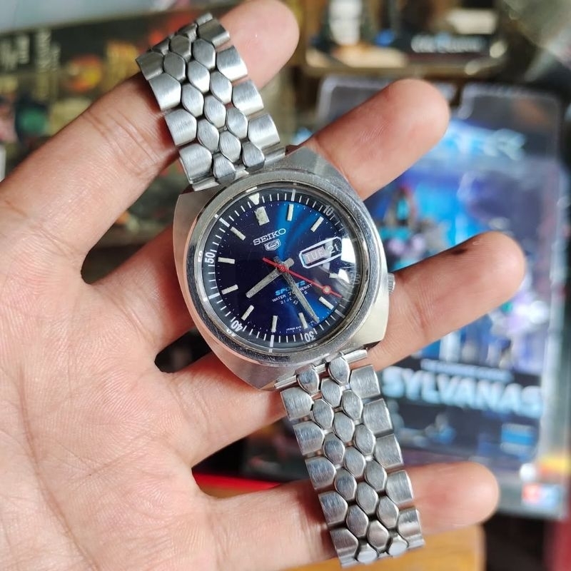 Seiko Sports 6119-6023 Water 70 Resist Blue Dial. "Baby Pogue". Rare Seiko Langka