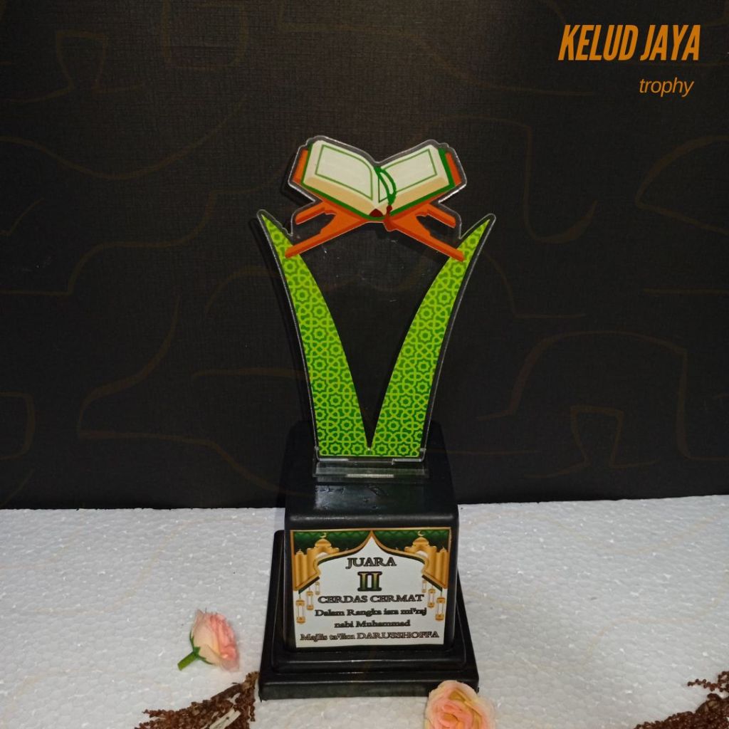 PIALA AL QURAN PIALA MTQ PIALA BUKU PIALA TAHFIDZ AKRILIK CUSTOM