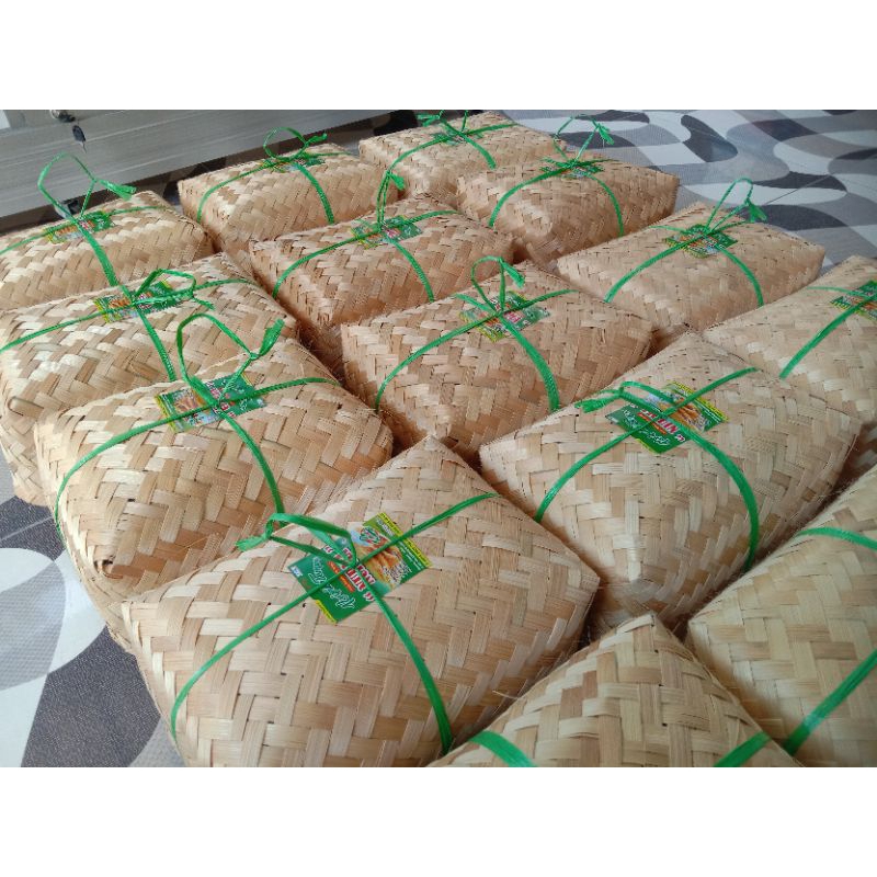 

KERIPIK TEMPE KHAS NGAWI ENAK GURIH RENYAH ASLI NGAWI