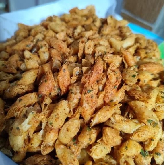 

KRIPIK LUMPIA CEMILAN GURIH RENYAH (TERMURAH)