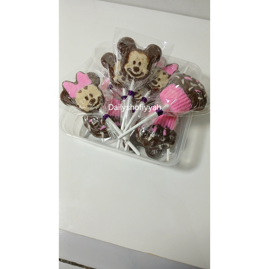 

Coklat karakter lolipop