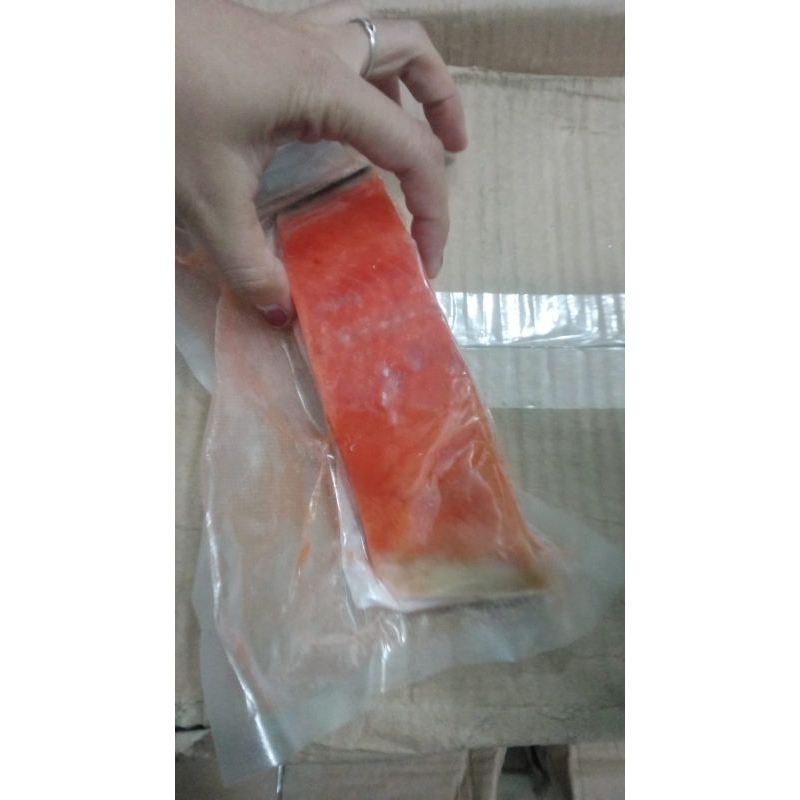 

Salmon Cut Steak 1 kg