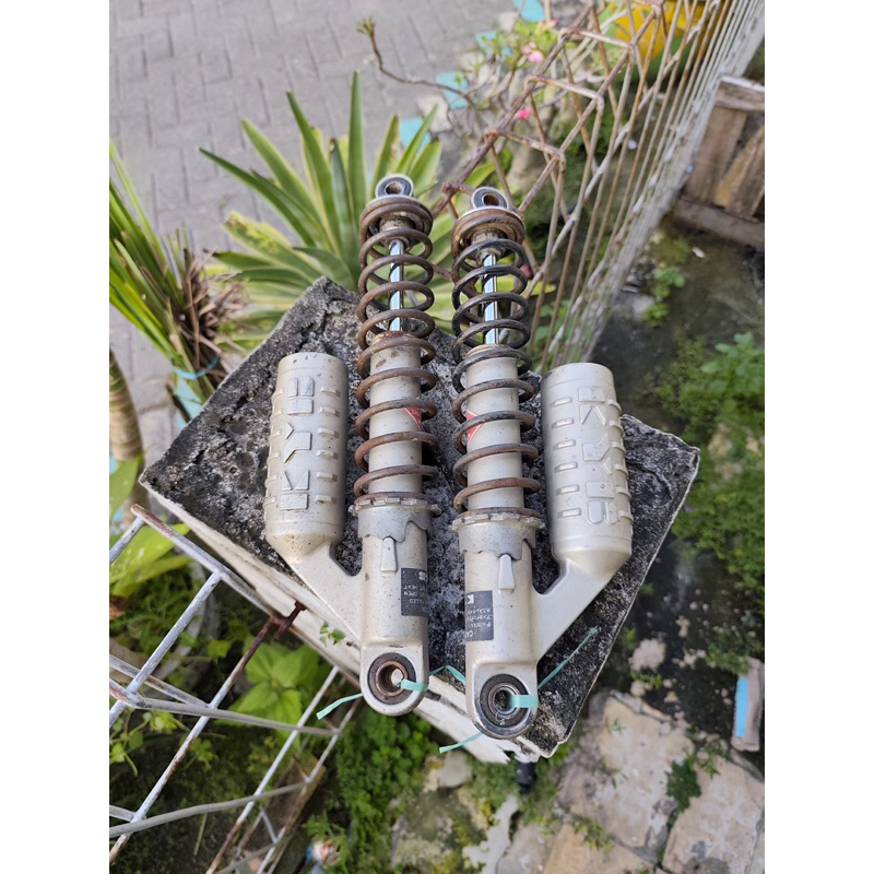 shok skok kyb japan original / shock kyb japan single klik original copotan