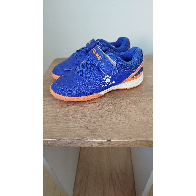 Sepatu anak merk Kelme