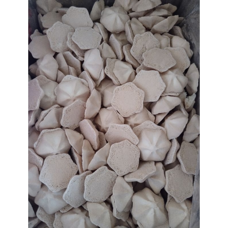 

KUE BANGKIT KELAPA MALAYSIA 1 Kg