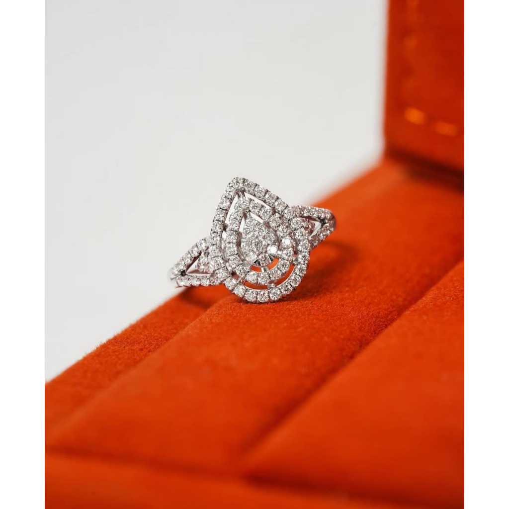 Diamond Ring VVS1 Clarity F Color - 280420050