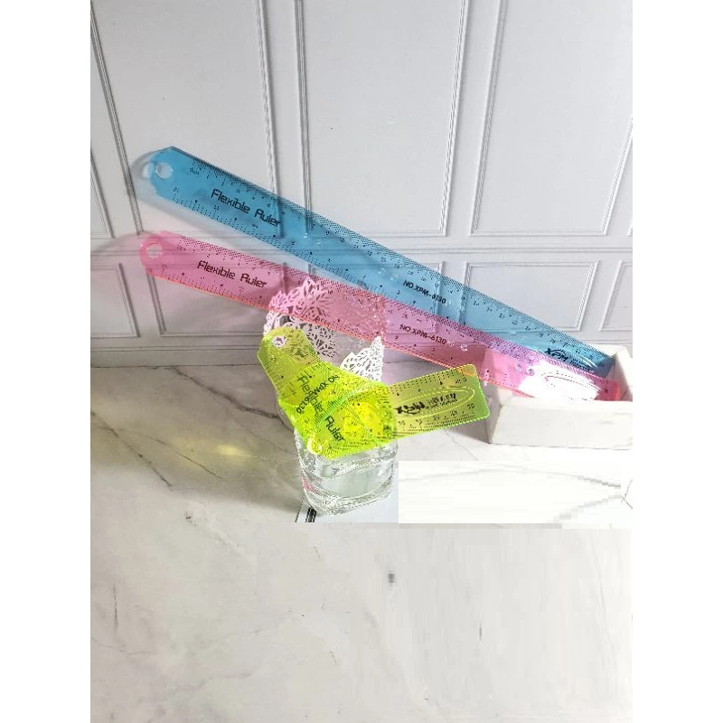 

Penggaris 30 Cm 20 cm Lentur Garisan Flexible Ruler Penggaris Lentur Tidak Bisa Patah Anti Patah