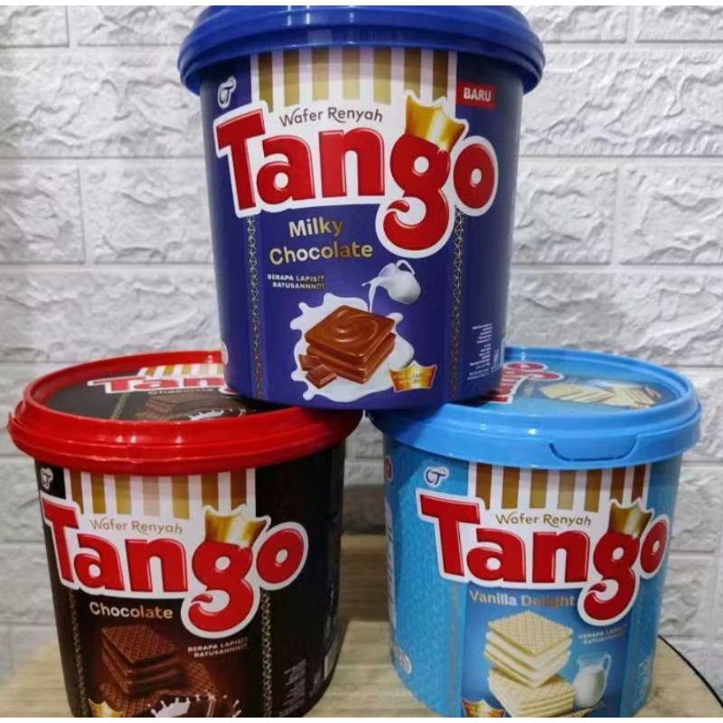 

tango wafer coklat / vanila 240 gr ( chocolate wafer tango)