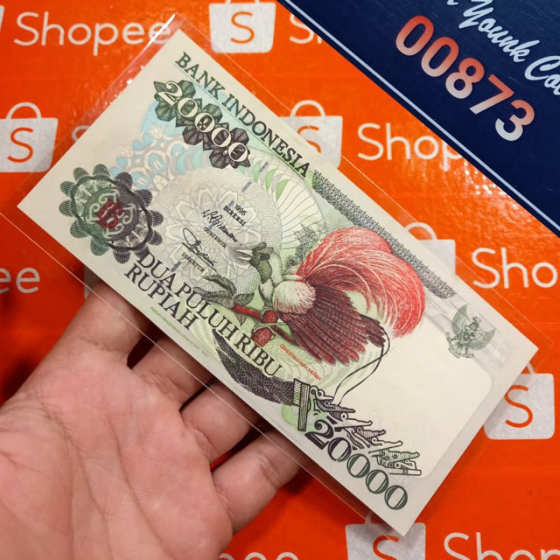 UKI095Kertas 20000 Rupiah Cendrawasih Thn 1995 Imp 1997 Gress UNC QDD290350