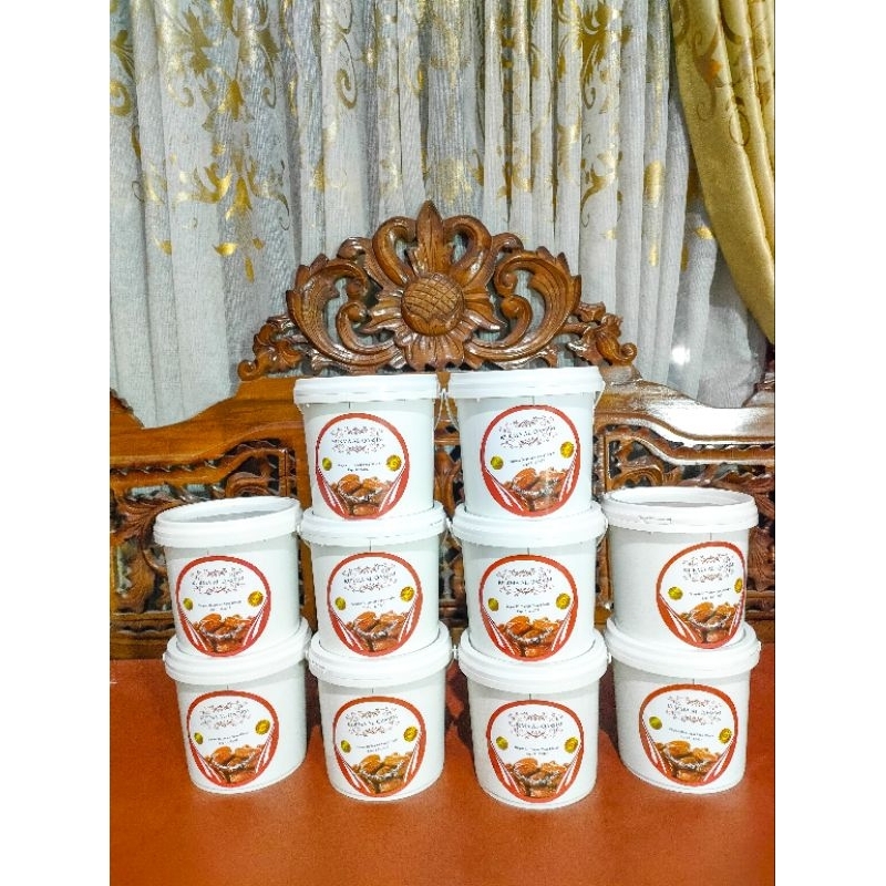 

KURMA AL-QOSEM 400GRAM