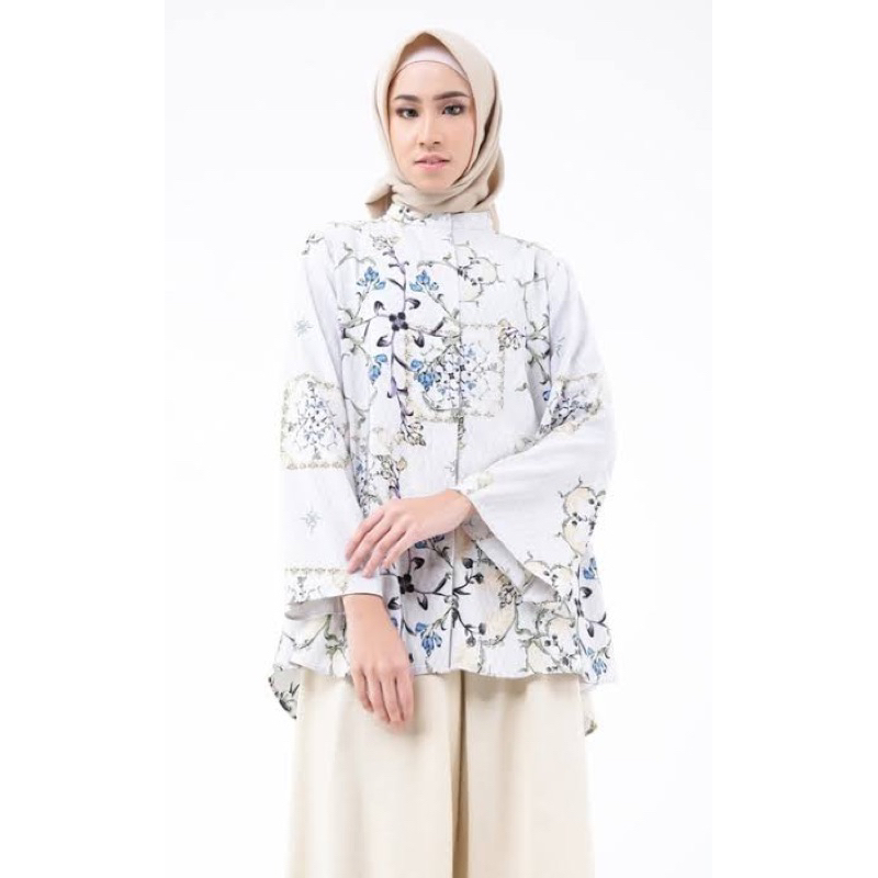 RIA MIRANDA REGIA TOP SIZE L PRELOVED LIKE NEW