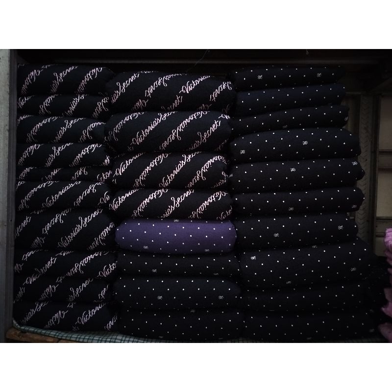 CUST Kain Kiloan Rayon Twill Polkadot Premium Promo