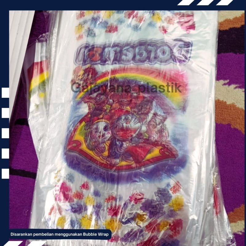 

PLASTIK KADO / KANTONG PLASTIK KADO