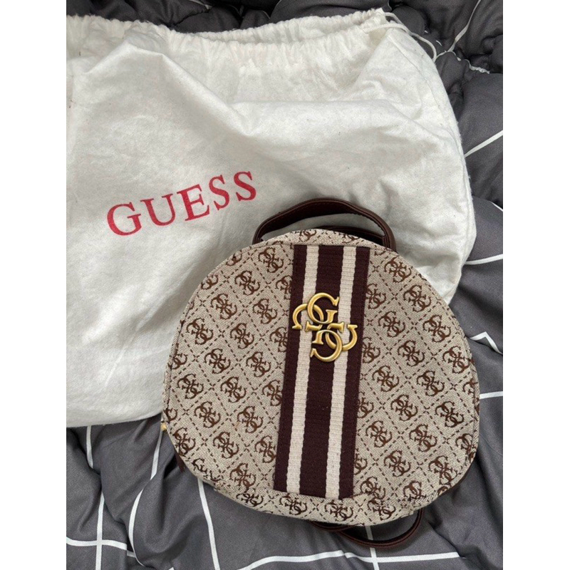 Sling Bag Guess