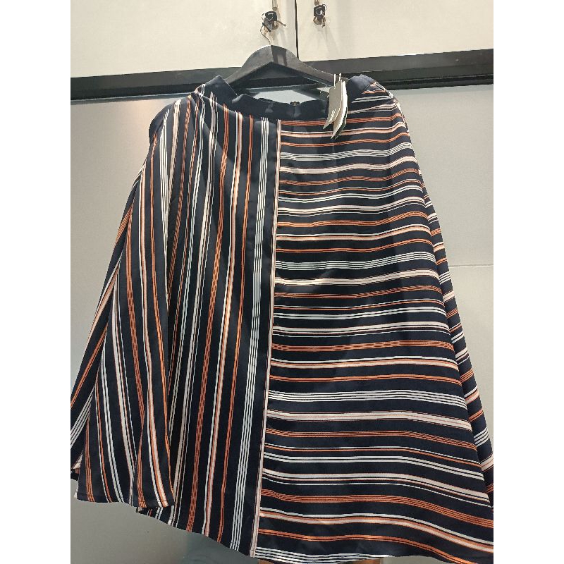Esprit midi skirt ori