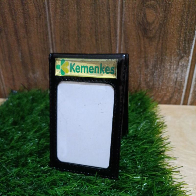 

Dompet id card Kemenkes