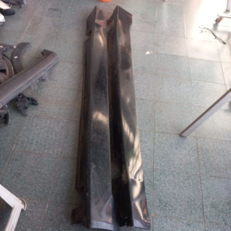 Body kit samping  Bmw E60 original