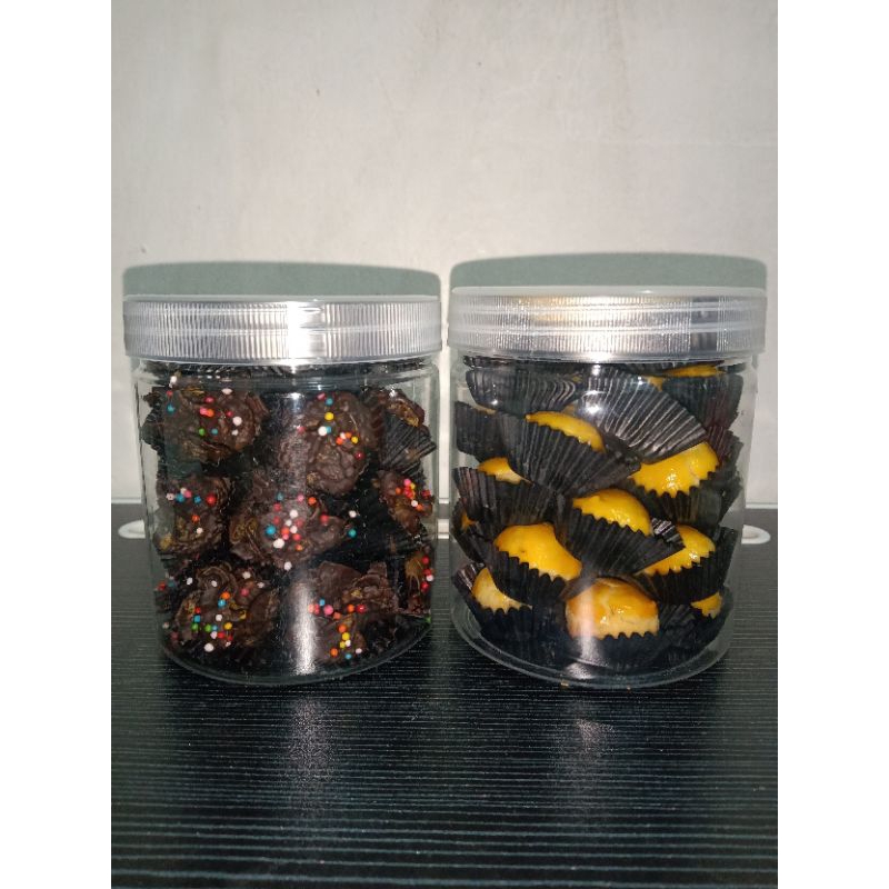 

Paket Choco Cornflakes + Nastar