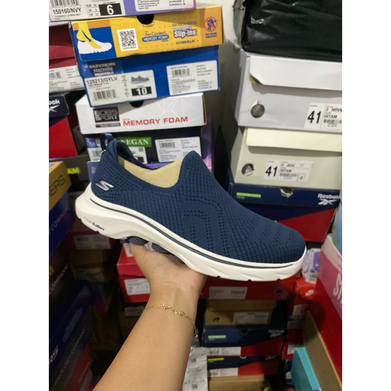 SKECHERS GO WALK 7 NAVY 125204 HYPER PILLARS ULTRA GO CUSHIONING