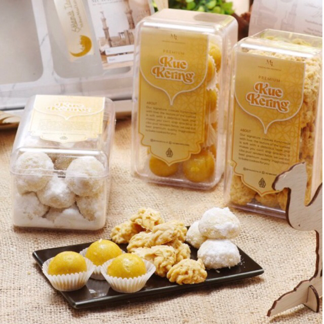 

Kue Kering Premium Hampers Lebaran by Mezzaluna Indonesia