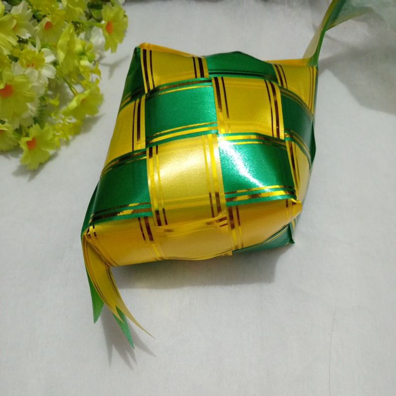 

Ketupat lebaran idulfitri jumbo