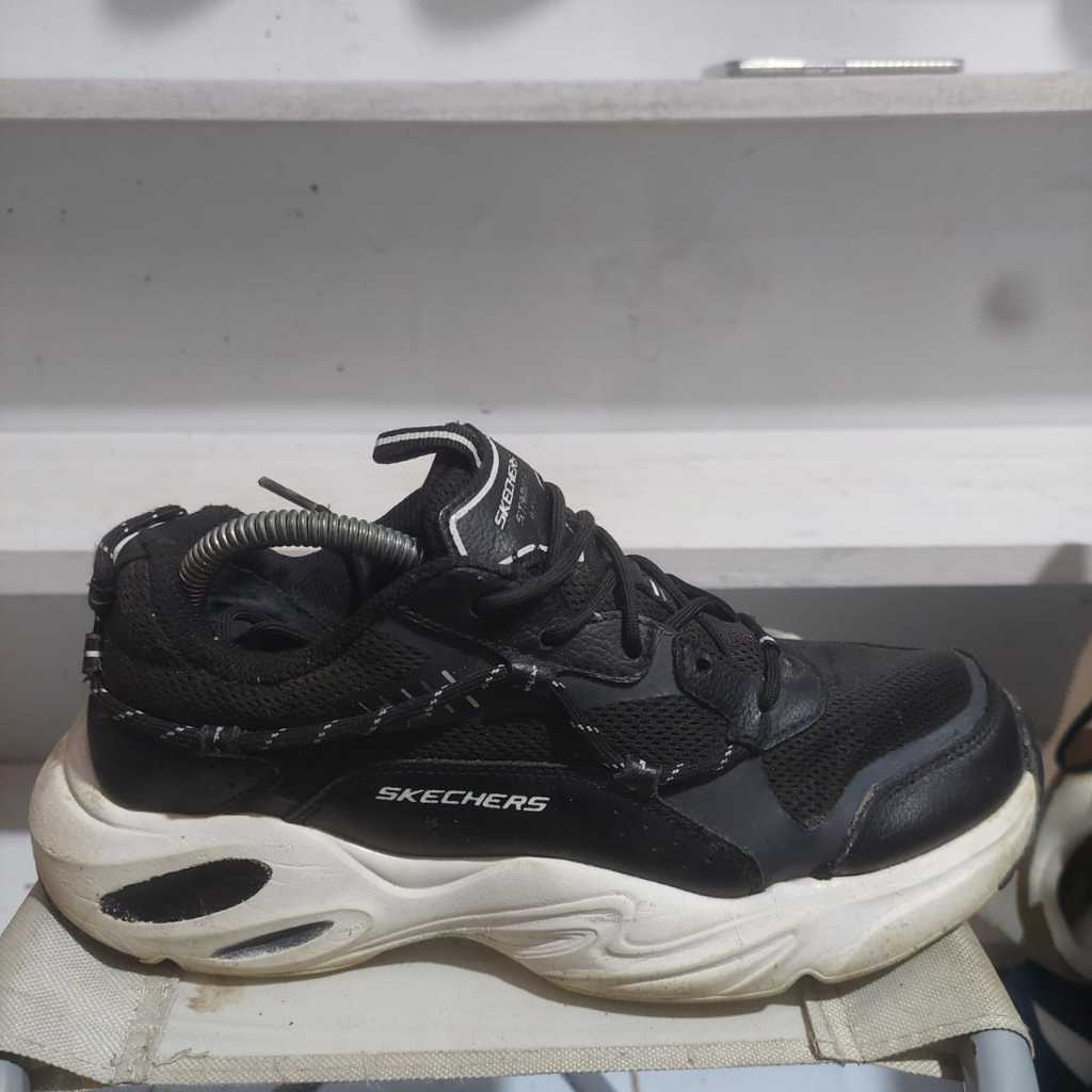 Skechers D'Lites 'Black White' 237430 41