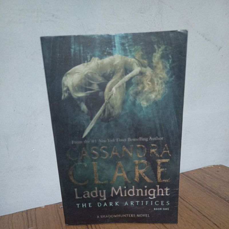 CASSANDRA CLARE; LADY MIDNIGHT
