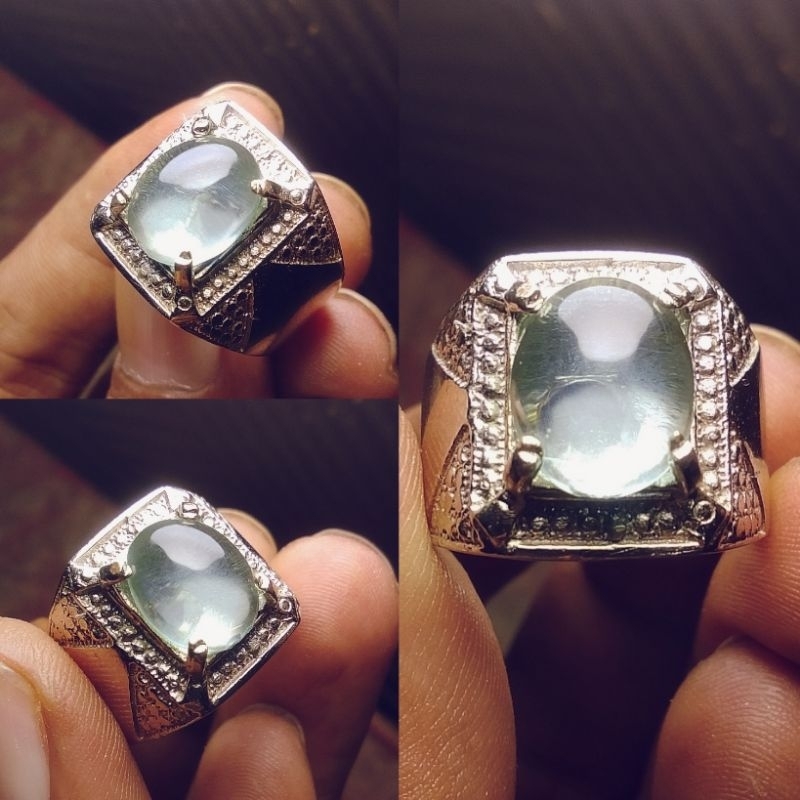 Batu cincin Aquamarine