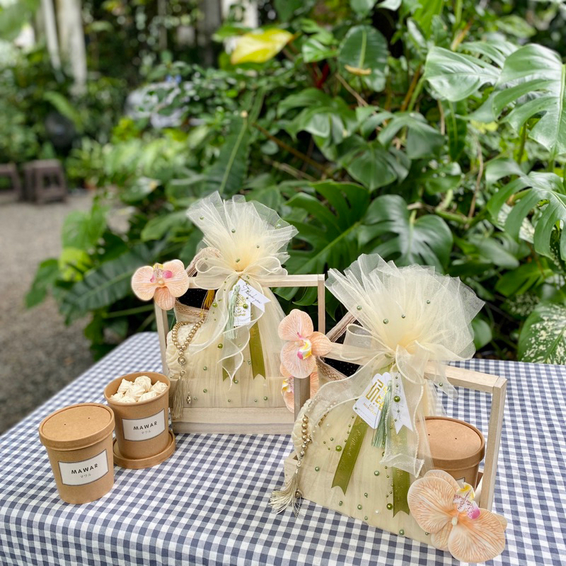 HAMPERS LEBARAN IDUL FITRI GIFT KADO HADIAH GIFT PARCEL BUKET BUNGA SABUN HADIAH LEBARAN KADO IDUL F
