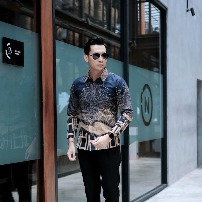 Batik Pria Slimfit Fit Keris Lengan Panjang Slim fit Cendana Gurdo Gadhing Lasem Modern Premium Baju