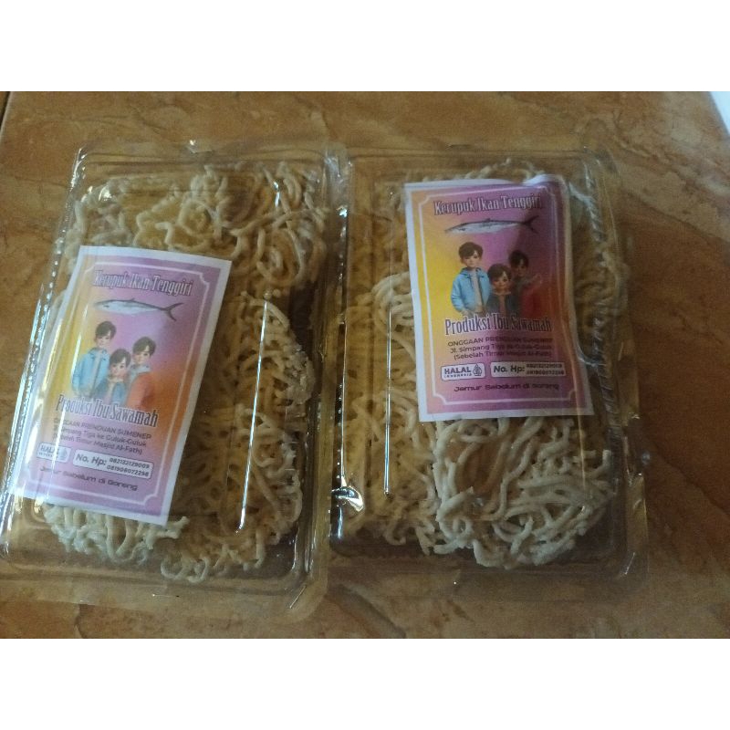 

KERUPUK IKAN TENGGIRI WADAH MIKA