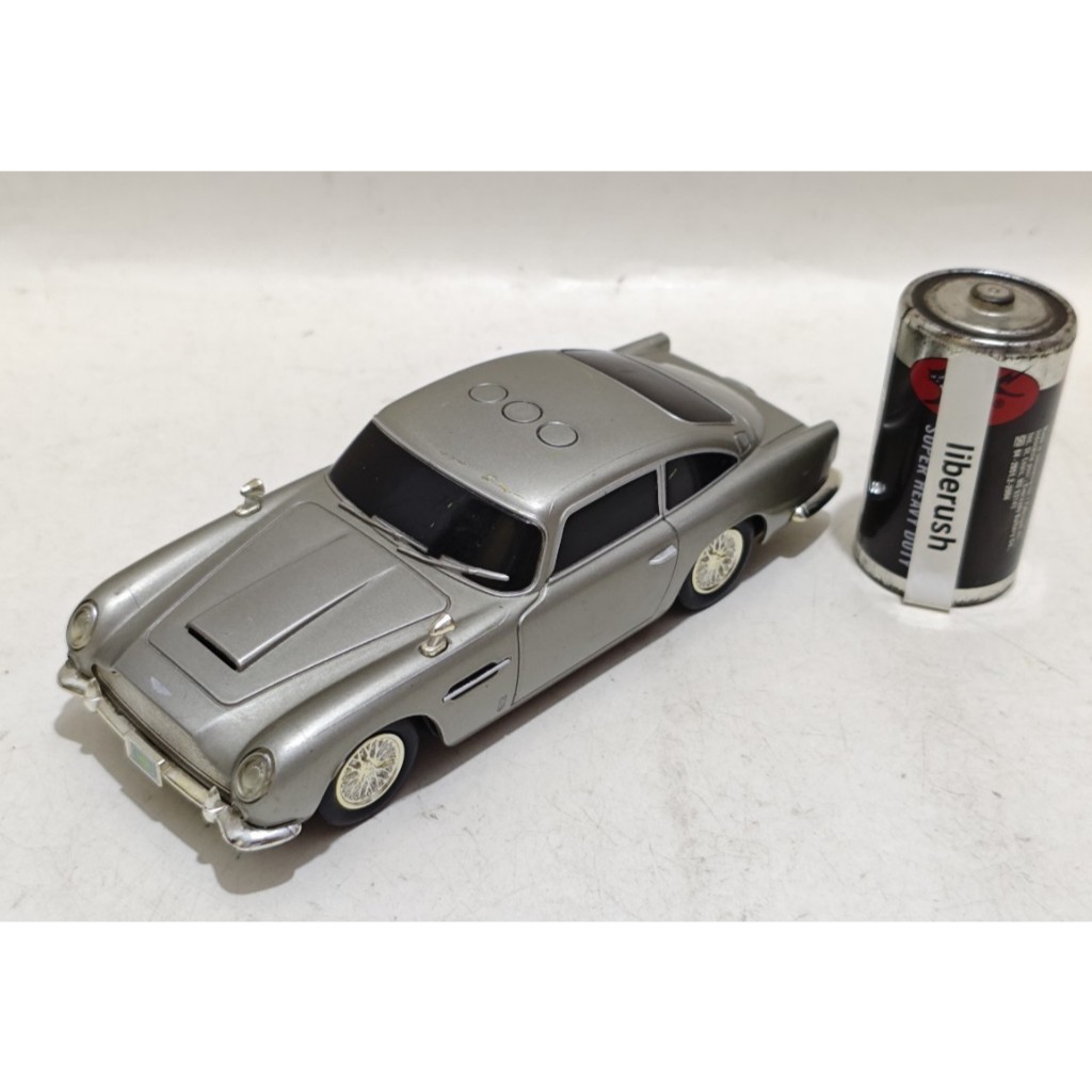 toy state 007 skyfall james bond aston martin british secret agent service vehicle miniature display
