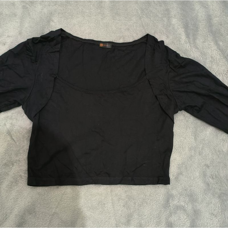 long sleeve crop top